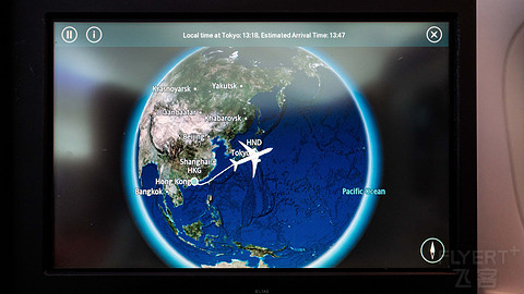 国泰航空 | B77W / A35K | 三代远程旗舰商务舱 | 硬件对比 | 飞行报告