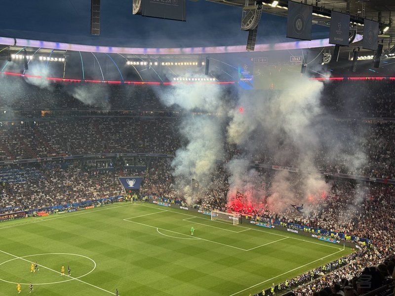 Champions League - 43.jpeg