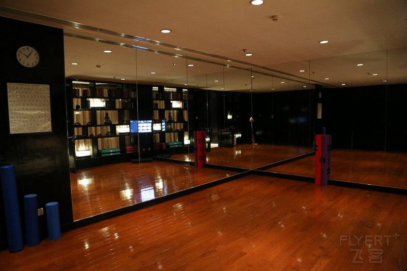 Beijing--The Ritz Carlton Beijing Financial Street Fitness Center Gym (1).JPG