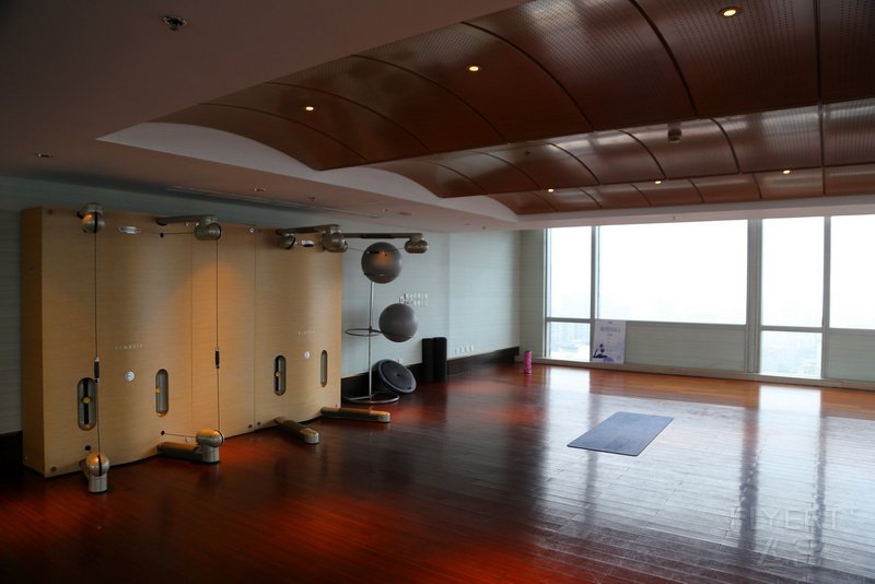 Beijing--Renaissance Beijing Capital Hotel Fitness Center (2).JPG