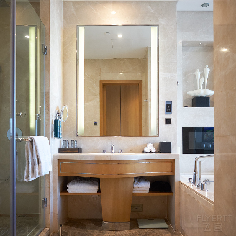 DSCF4690-4.jpg