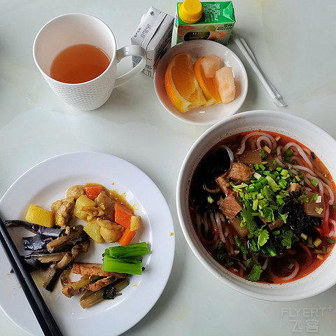 依然可以吃饱吃好--再探南航海口美兰T2休息室