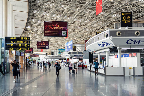 黄昏启程的探索之旅 | MU5175 南昌—北京大兴 A320经济舱飞行体验