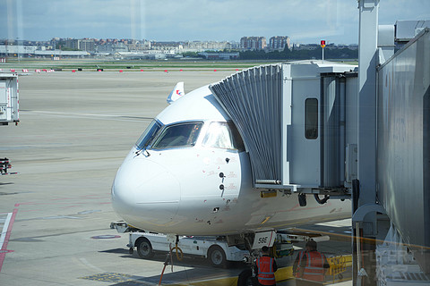 MU5159 虹桥T2-北京首都 C919经济舱初体验