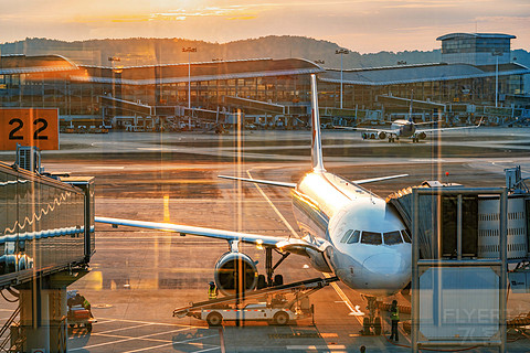黄昏启程的探索之旅 | MU5175 南昌—北京大兴 A320经济舱飞行体验