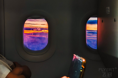 黄昏启程的探索之旅 | MU5175 南昌—北京大兴 A320经济舱飞行体验