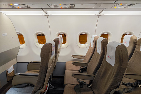 黄昏启程的探索之旅 | MU5175 南昌—北京大兴 A320经济舱飞行体验