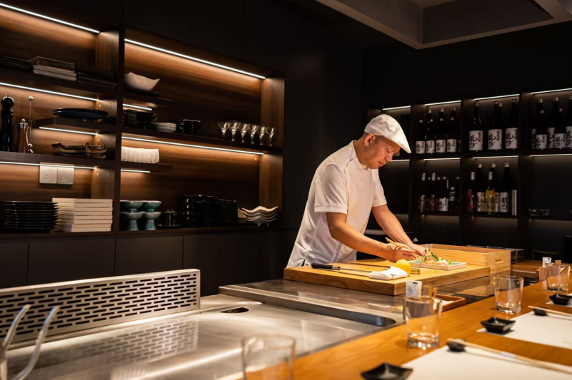 10,000ľӴOmakase̩ר飬ʻ