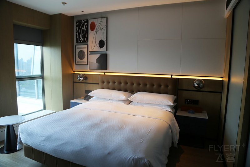 Chongqing--Four Points by Sherton Chongqing North Station Suite (2).JPG