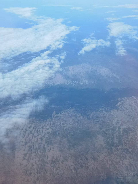 国航CA1641北京—哈尔滨 B737-800公务舱体验
