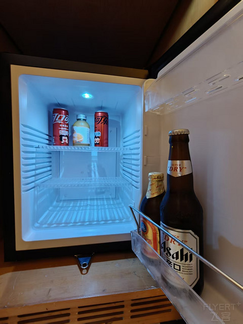 IHG探索之旅｜老而弥坚，格调依旧，上海银星皇冠假日酒店小住