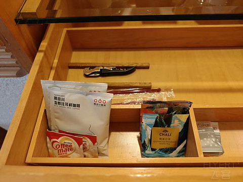 IHG探索之旅｜老而弥坚，格调依旧，上海银星皇冠假日酒店小住