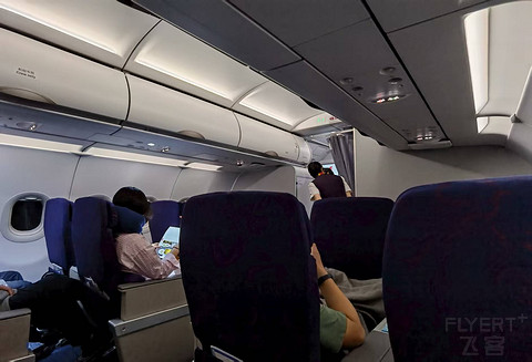 国航CA4391成都双流—长沙黄花 A321公务舱体验