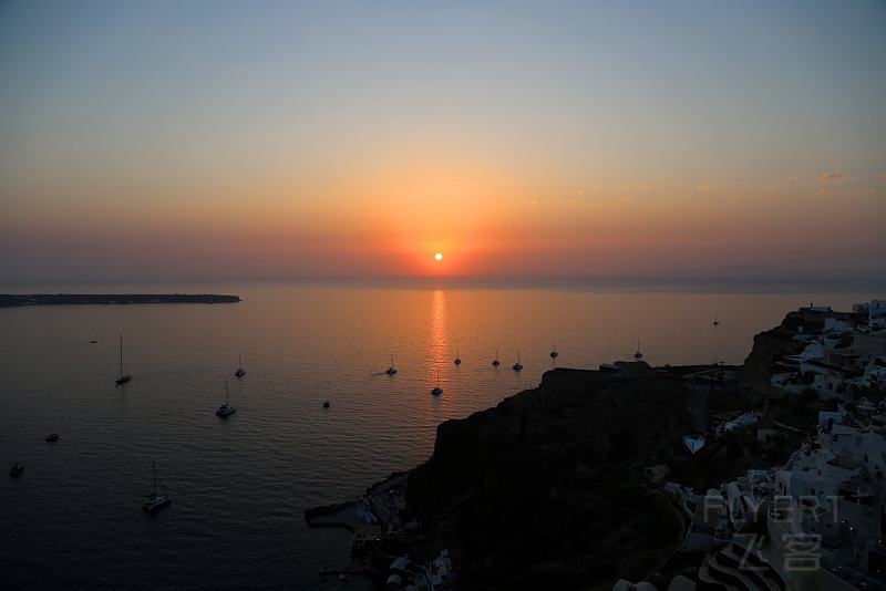Santorini--Oia Sunset (4).JPG