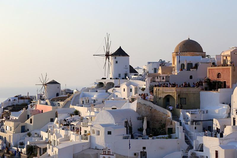 Santorini--Oia Sunset (1).JPG