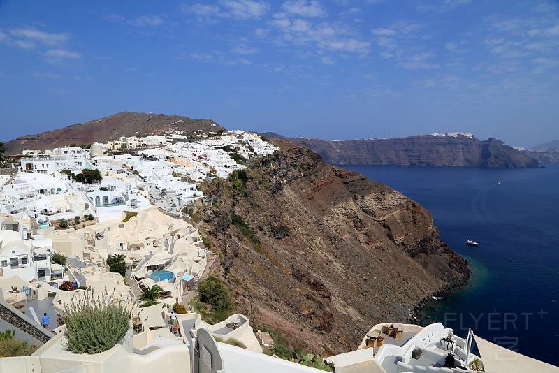Santorini--Oia (8).JPG