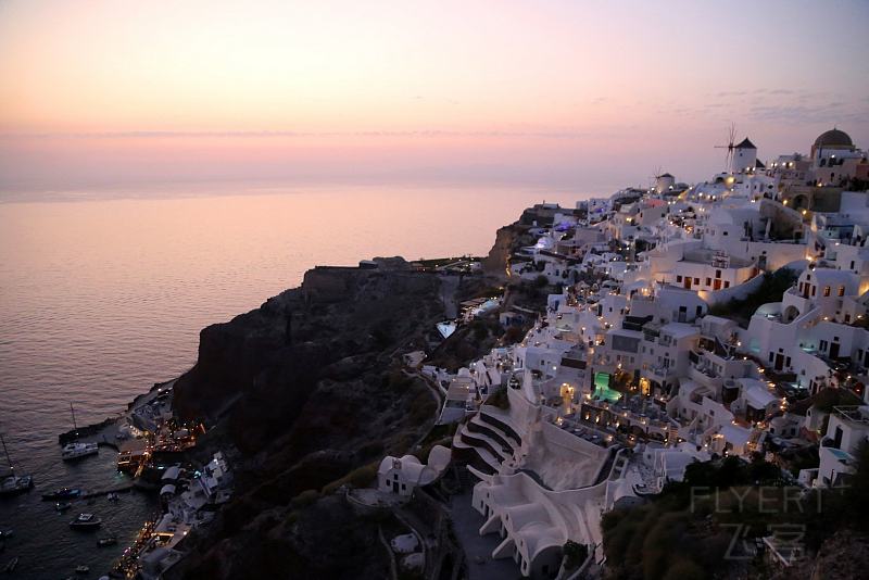 Santorini--Oia Sunset (10).JPG