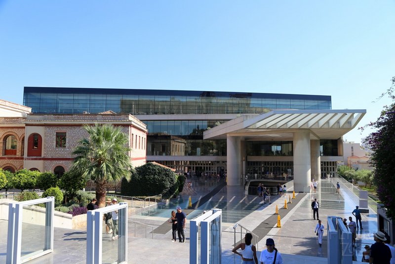 Athens--Acropolis Museum (1).JPG