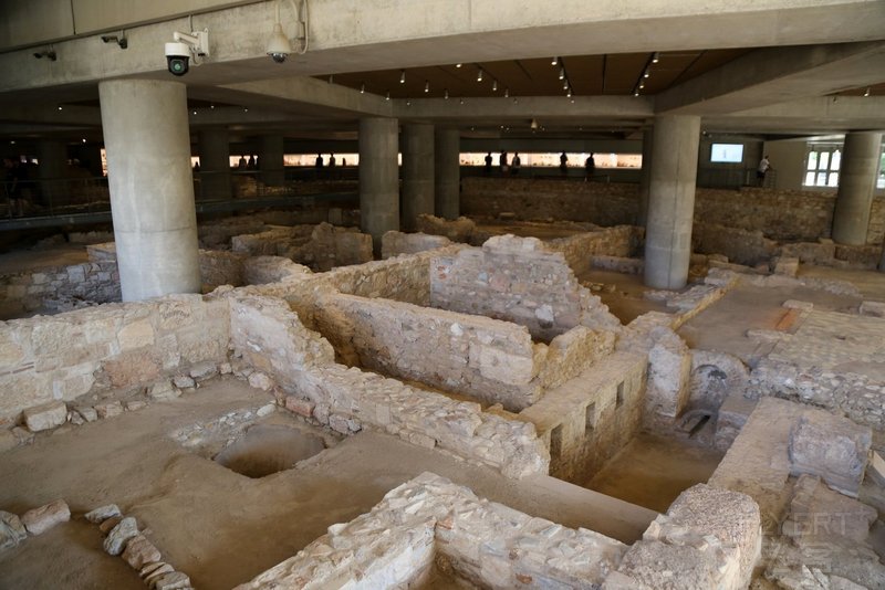 Athens--Acropolis Museum (12).JPG