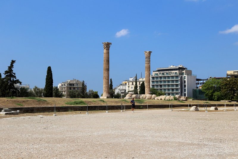 Athens--Temple of Olympian Zeus (6).JPG