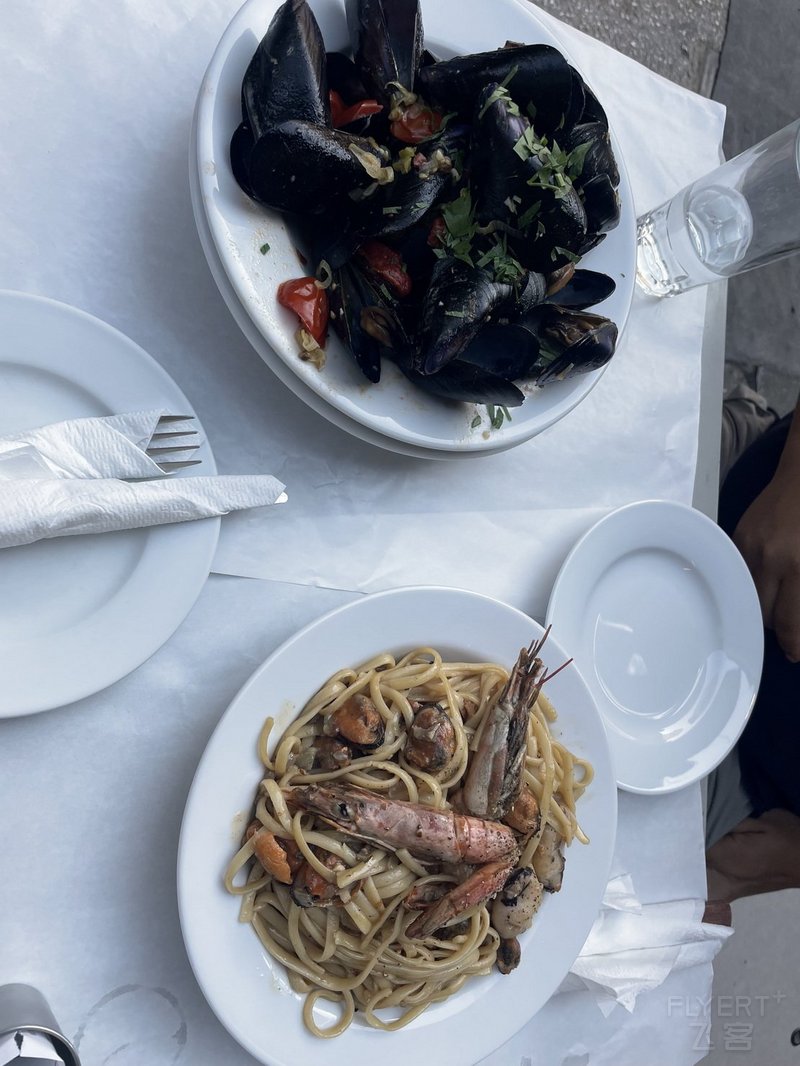 Restaurant--Athens Atlantikos (8).jpg