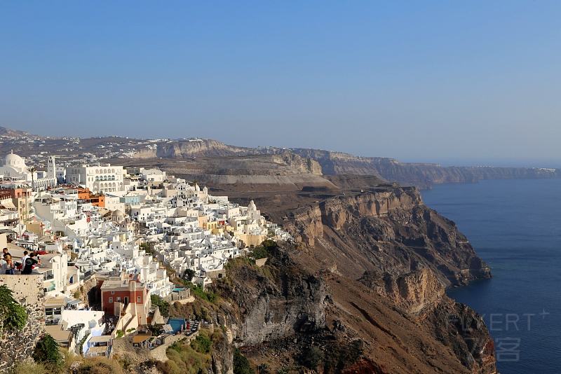 Santorini--Fira (3).JPG