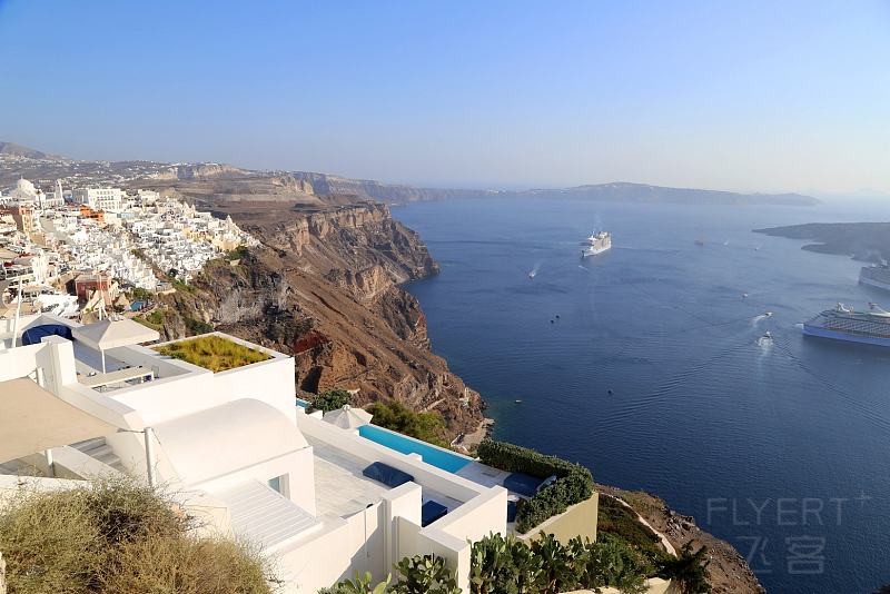 Santorini--Fira (4).JPG
