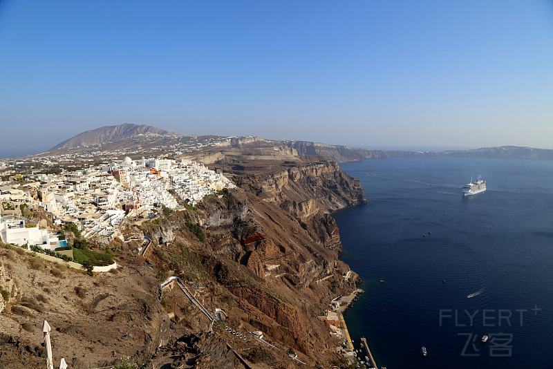 Santorini--Fira (10).JPG
