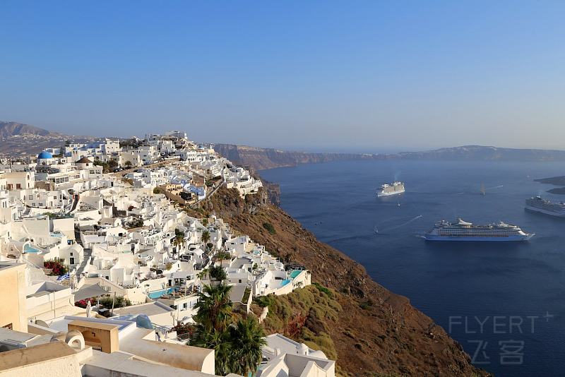 Santorini--Fira (13).JPG