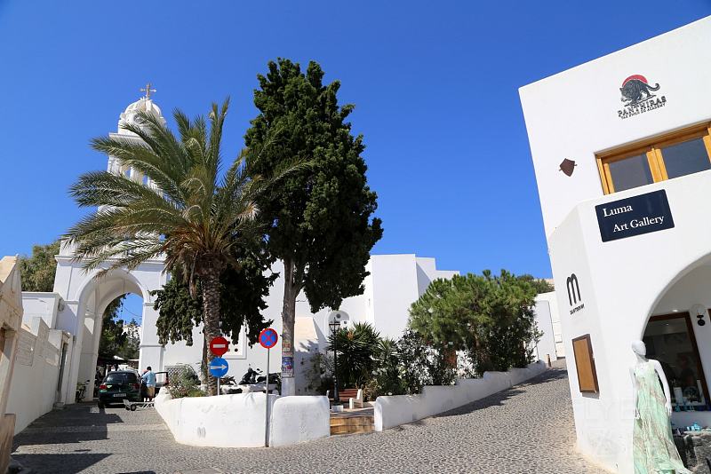 Santorini--Megalochori (4).JPG