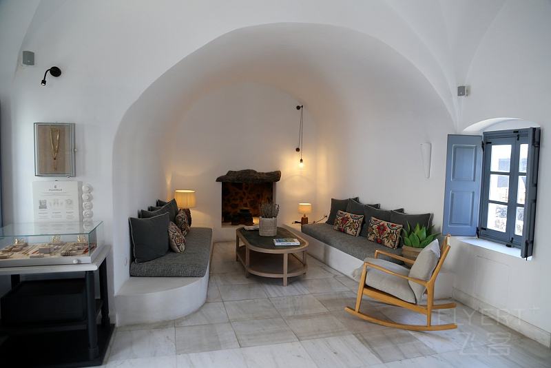 Santorini--Vedema a Luxury Collection Resort Lobby (1).JPG