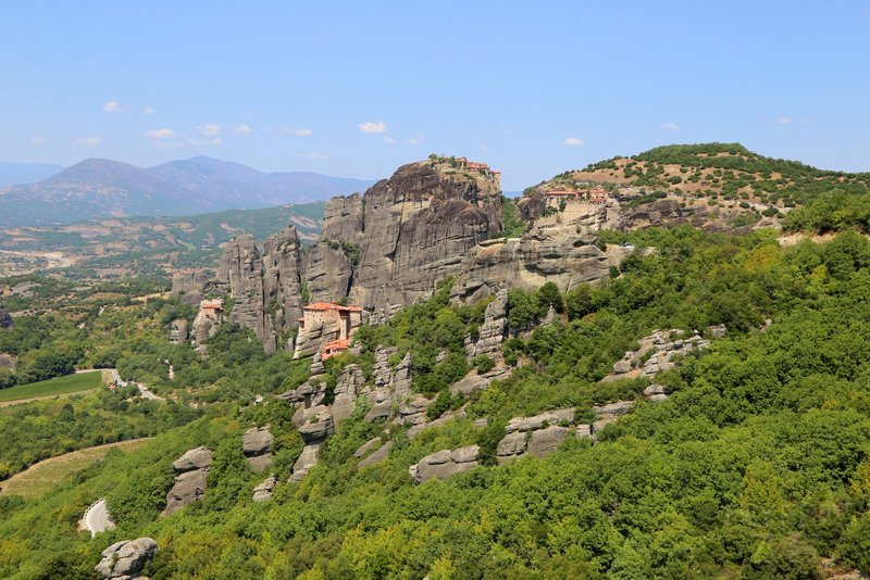 Kalambaka--Main Observation Deck of Meteora (4).JPG