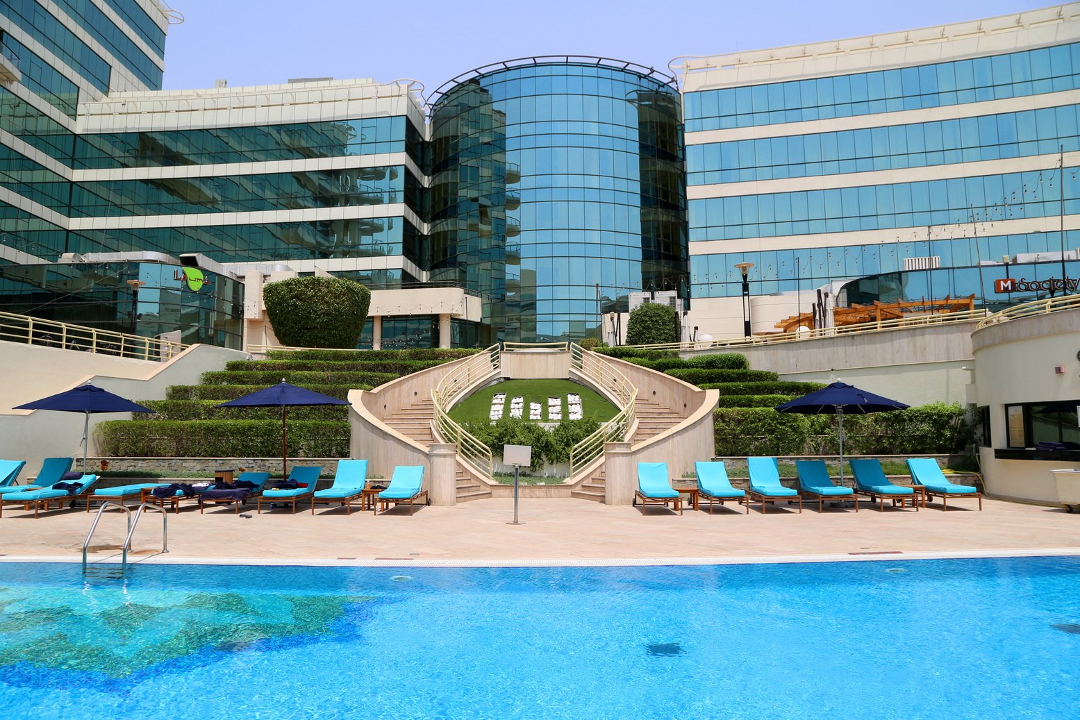 ϰݣתסCopthorne Airport Hotel   յϰתʳ޹