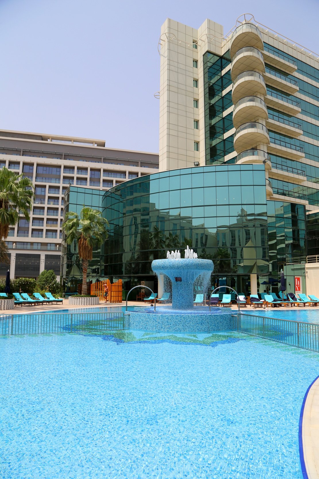 ϰݣתסCopthorne Airport Hotel   յϰתʳ޹
