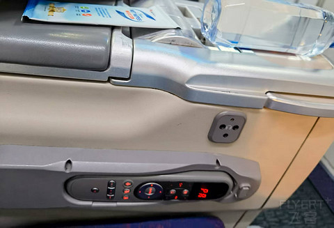国航CA1326长沙黄花—北京首都 B737-800公务舱体验