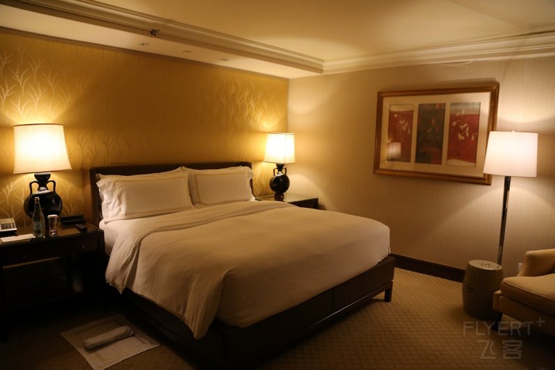 Hong Kong--Conrad Hong Kong Suite (1).JPG