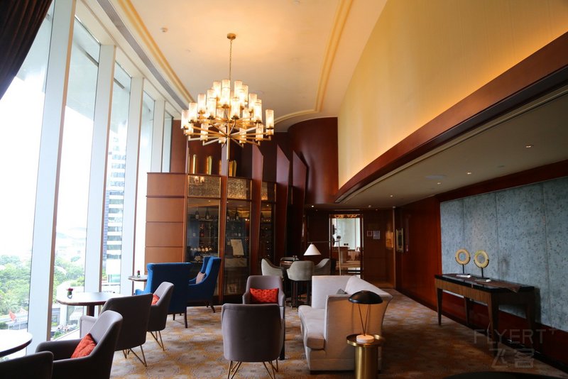 Hong Kong--Conrad Hong Kong Lobby (1).JPG