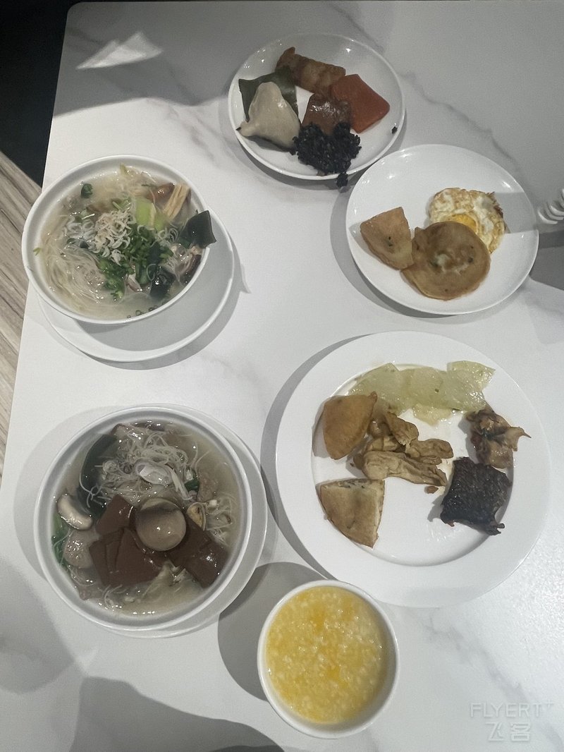 霞浦--Holiday Inn Ningde Dijing Breakfast (1).jpg