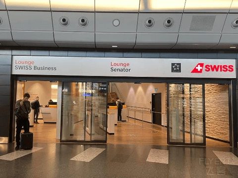 搭乘瑞士国际航空，开启冬日探索之旅