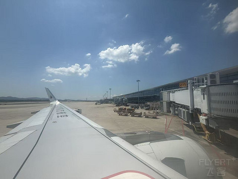 东方航空窄体经济舱体验