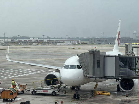 东方航空窄体经济舱体验