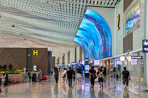 初探云端的梅花印记 | CI161 首尔仁川—台北桃园 A333经济舱飞行体验