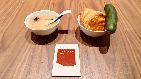 首发上海虹桥机场盛贸酒店机场景观豪华房，总体很一般没啥性价比