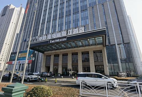 老城红顶，新湾霓虹｜青岛威斯汀酒店 | 单卧室精致套房入住体验