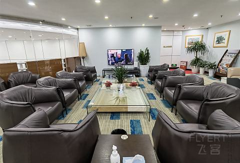 珠海金湾国际机场国内，中国南方航空两舱/金银行卡贵宾休息室体验报告