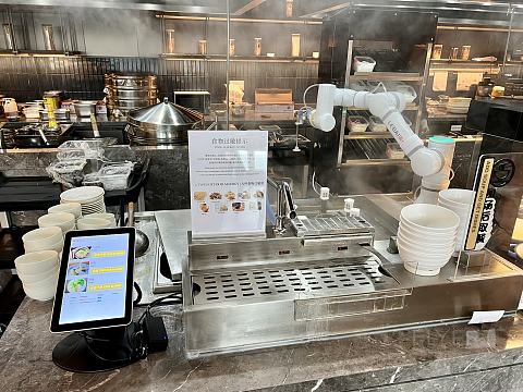 珠海万豪系新店打卡 珠海万怡酒店 拐角豪华大床房
