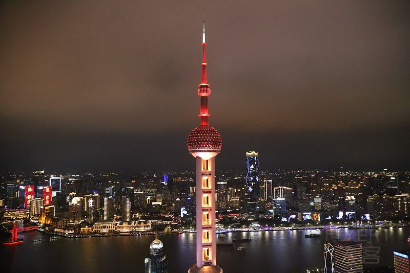 The Ritz Carlton Shanghai Pudong View at Night (11).JPG