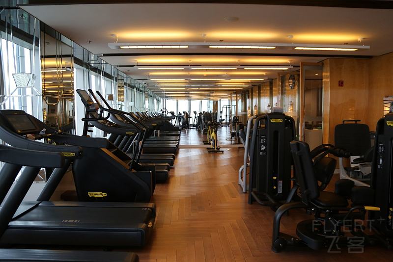 The Ritz Carlton Shanghai Pudong Fitness Center (3).JPG