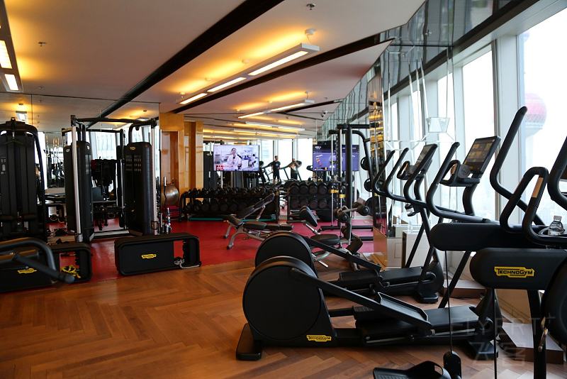 The Ritz Carlton Shanghai Pudong Fitness Center (1).JPG