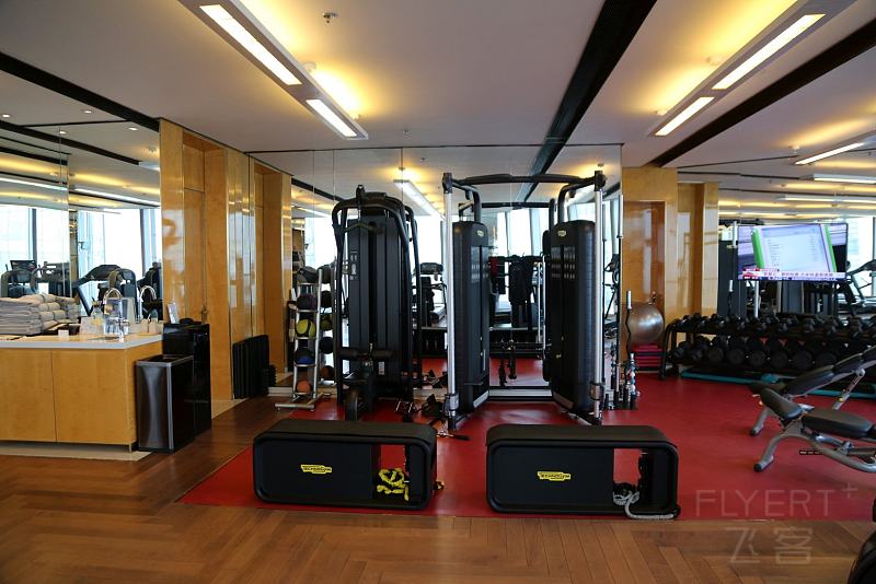 The Ritz Carlton Shanghai Pudong Fitness Center (2).JPG